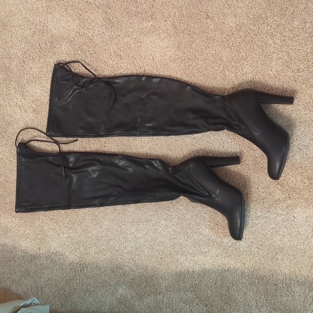 Ami Clubwear Black Above the Knee Boots